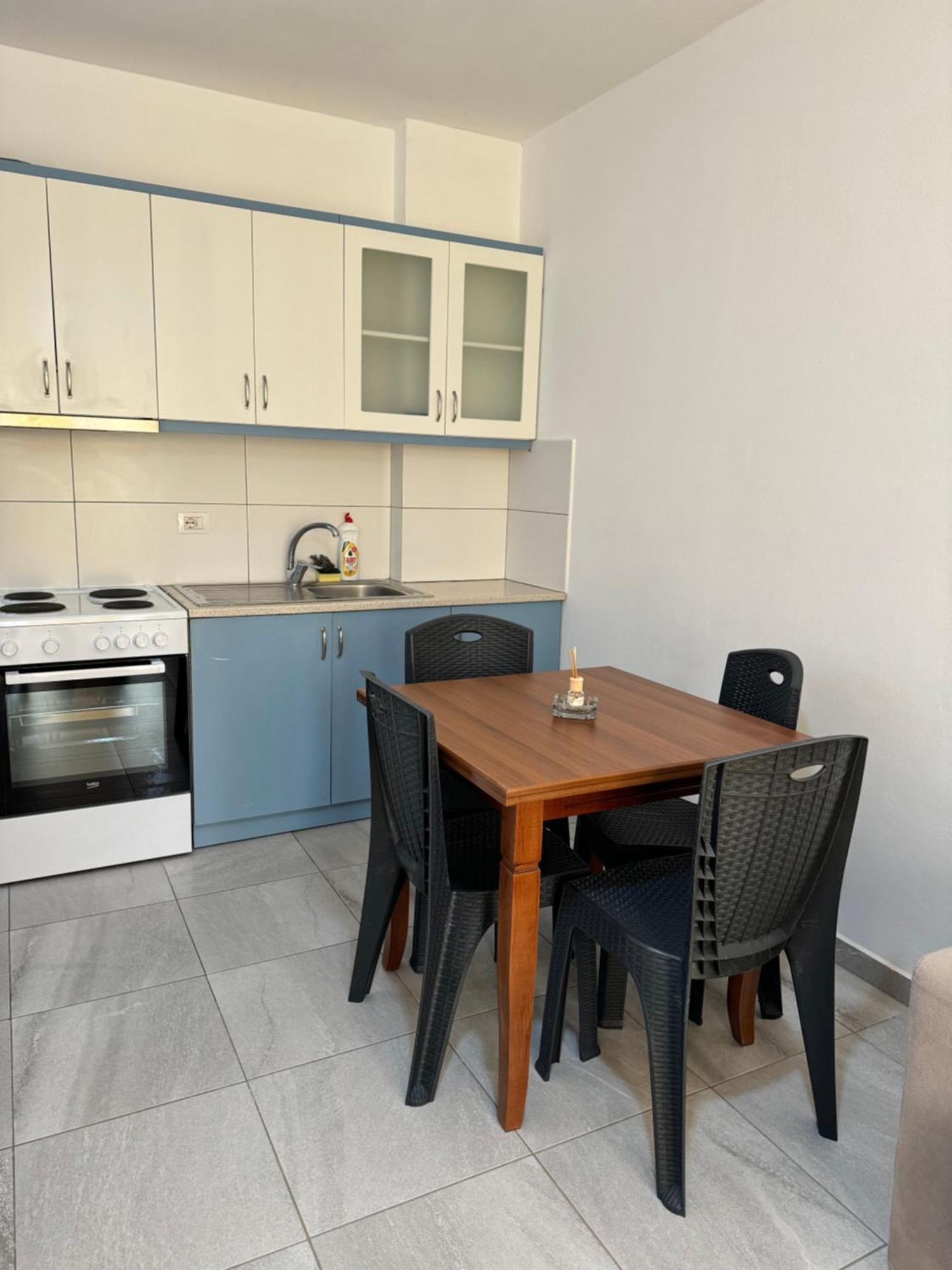 L.T. Noy'S Apartment Sarande Exterior photo